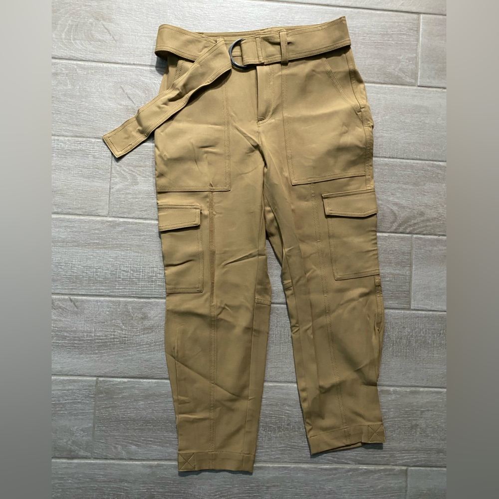 NWT high rise banana republic cargo pants capris